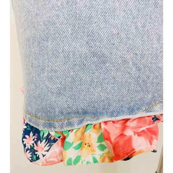 1990s Vintage Deadstock Light Wash Denim Mini Skirt / 90s Floral Jean Medium - Picture 5 of 9